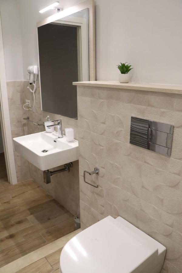Ioletta House Apartment Catania Ngoại thất bức ảnh